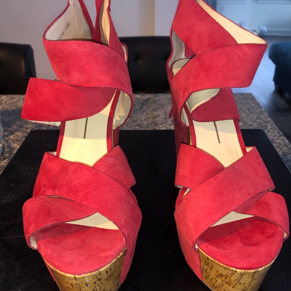 Dolce Vita Platform Sandal 9.5
